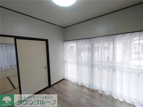 菅谷町貸家の物件内観写真